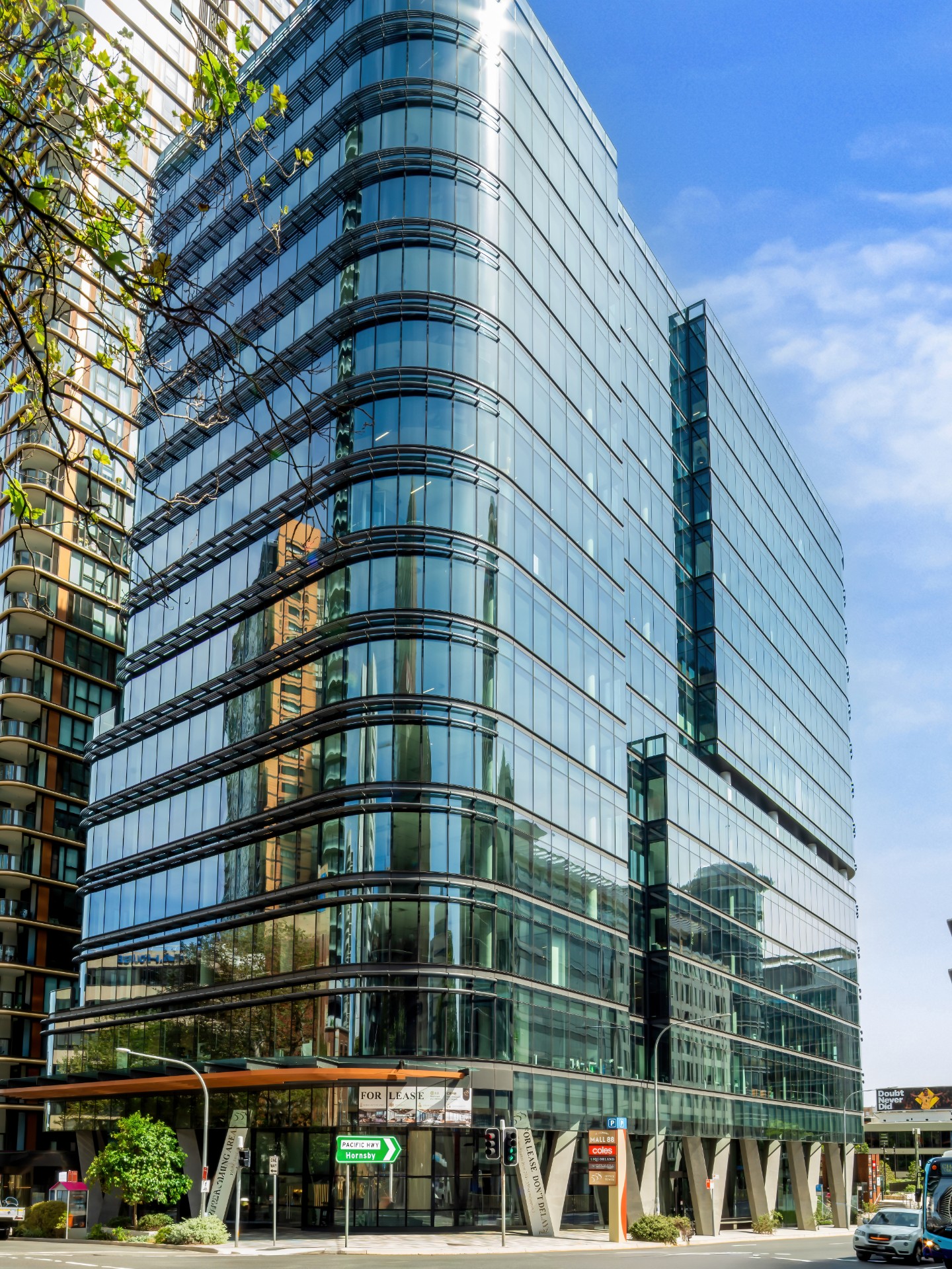 JQZ_558Pacific_Building_Facade_R1